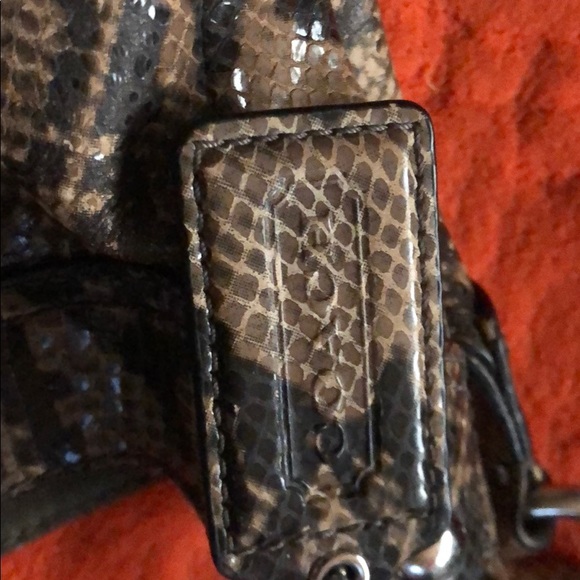 Coach purse - Picture 3 of 6